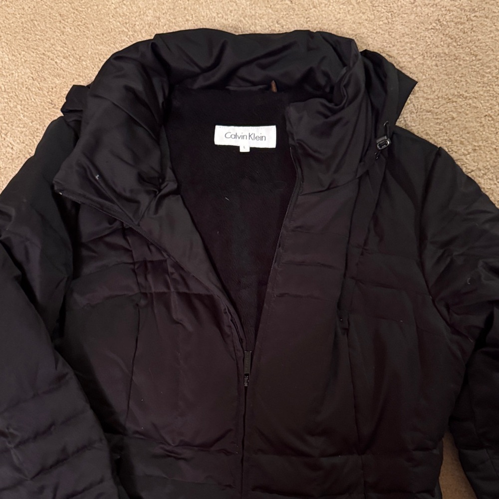 Calvin Klein Women's Elegant Black Puffer Coat